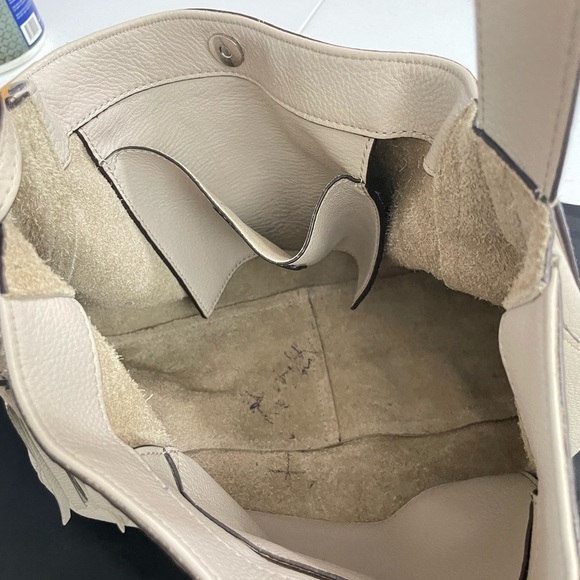 Michael Kors Beige Pebble Leather Shoulder Bag - Picture 11 of 12